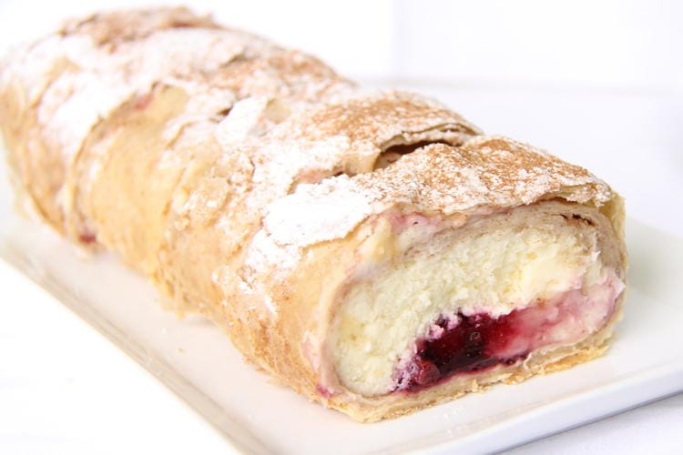Cherry Strudel 1/2 log Product Image