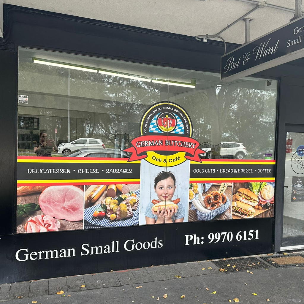 Front display of Narrabeen